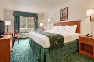 Travelodge By Wyndham Dunsmuir Ruang foto